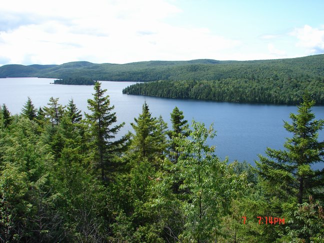 Lac Sacacomie à St-Alexis-des-Monts